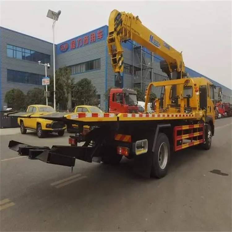 麻城附近小随车吊出租电话，轻松解决搬运烦恼