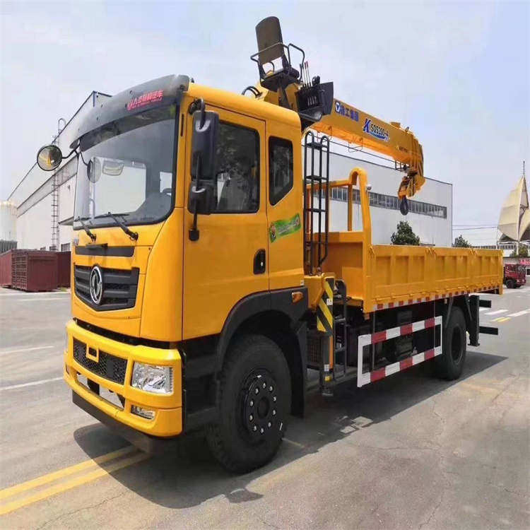 麻城附近找一辆随车吊出租